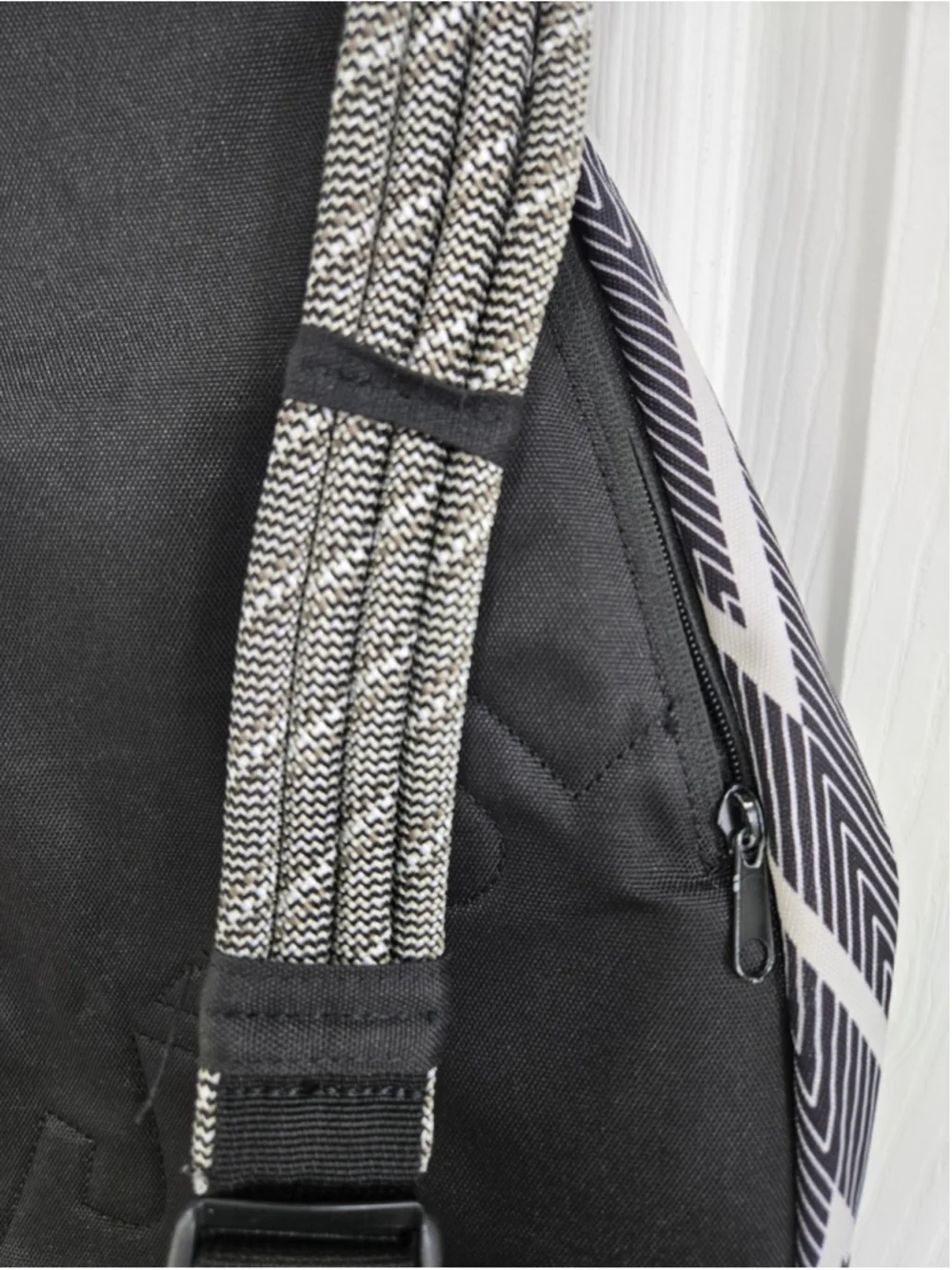 Women's KAVU Rope Bag Backpack One Size Black and White